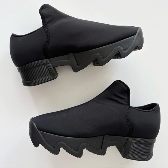 Iri Shoes - IRI NYC Wes 1 Black on black low top sneaker women’s size 37 1/2